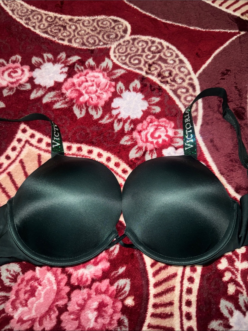 Victoria's Secret bombshell add 2 cups Smooth green Bra